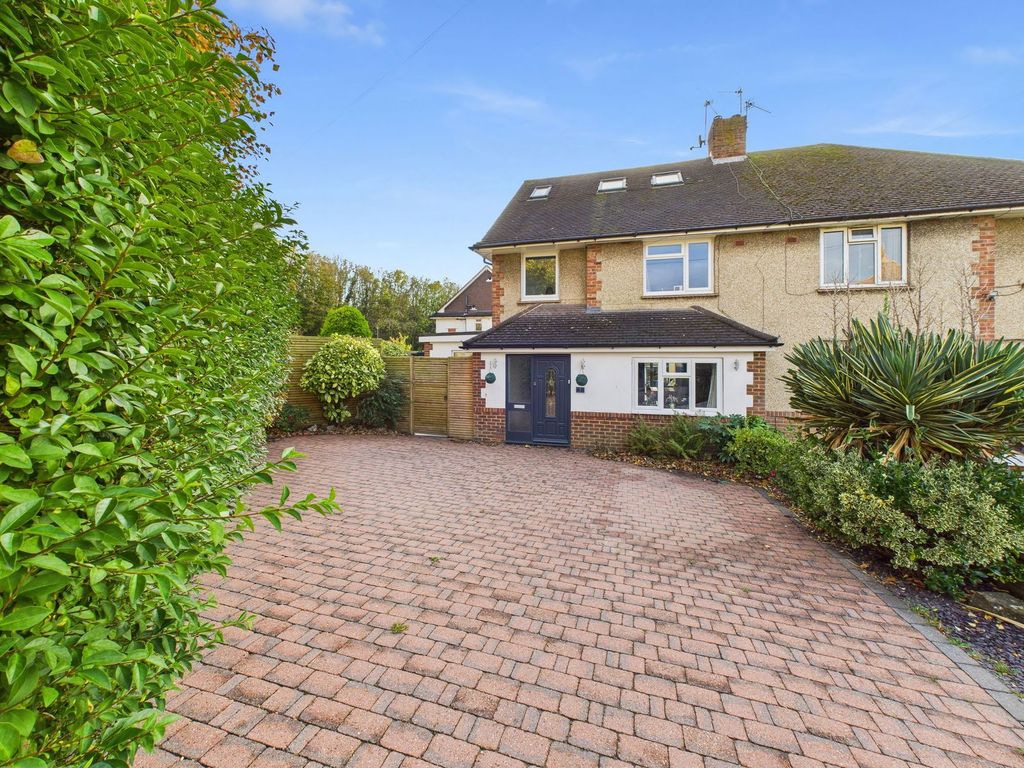 Property photo 1 of 29