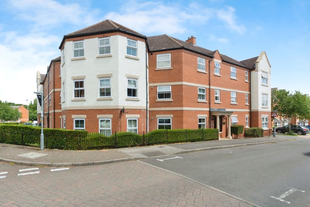 Property photo 1 of 17 Front