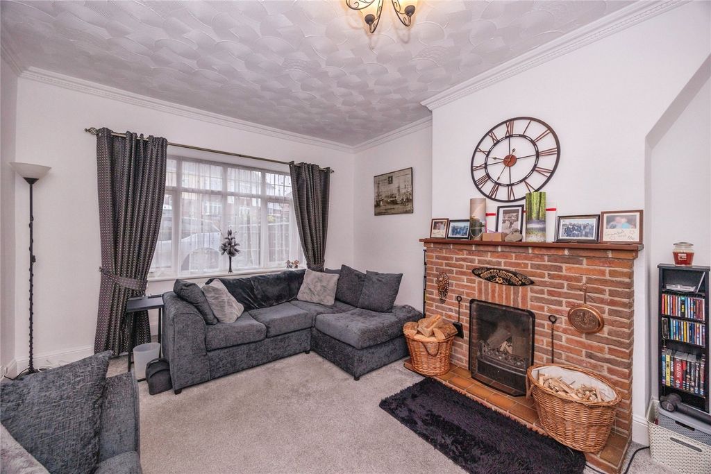 Property photo 2 of 23 Picture No. 05