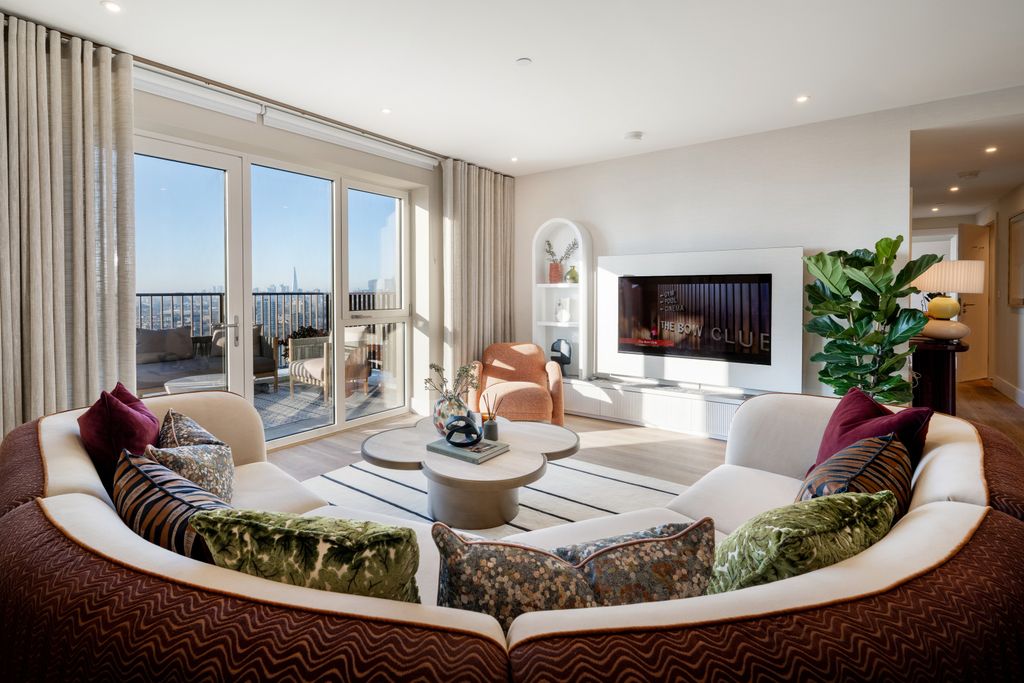 Property photo 2 of 11 Vb5624730_Bh_Bg_3Bed_00002_3200x2133.Jpg