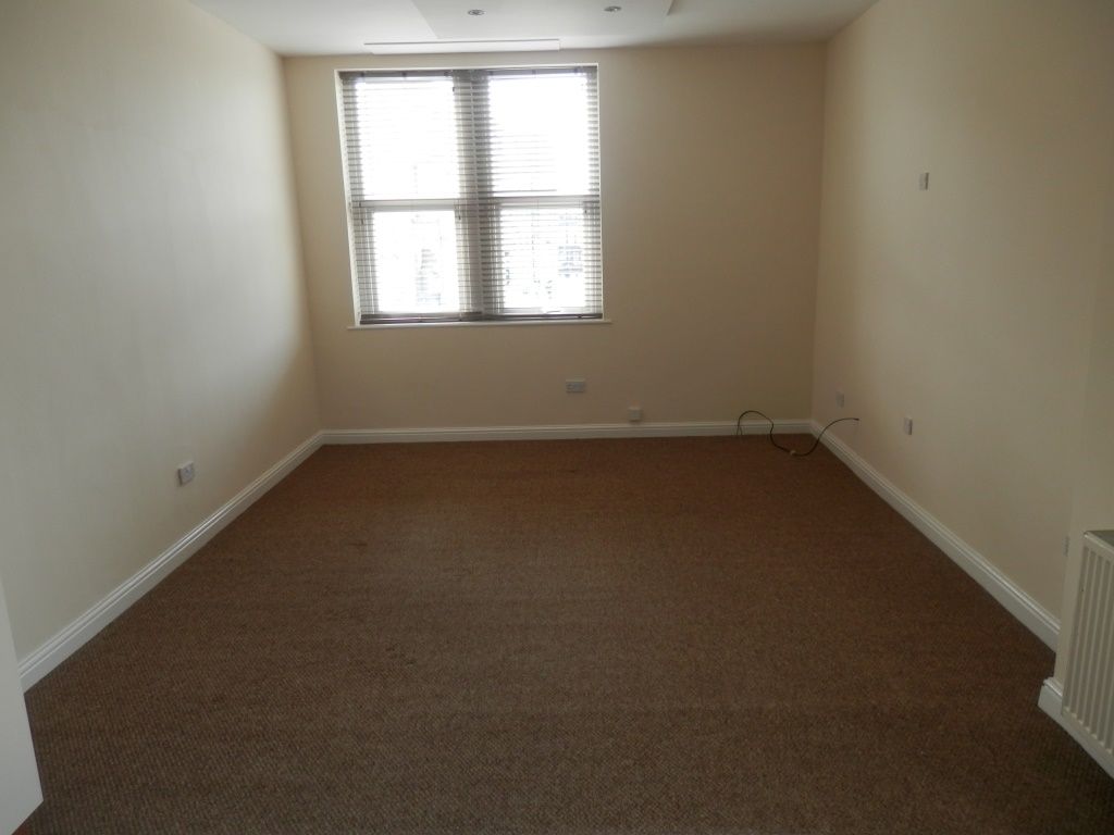 Property photo 2 of 4
