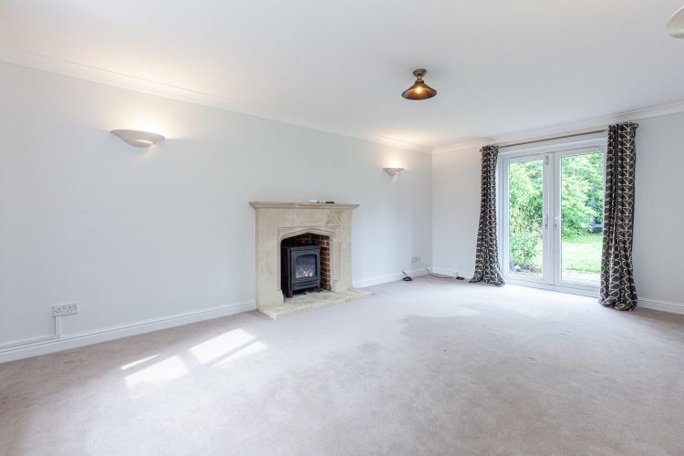 Property photo 2 of 14 259166