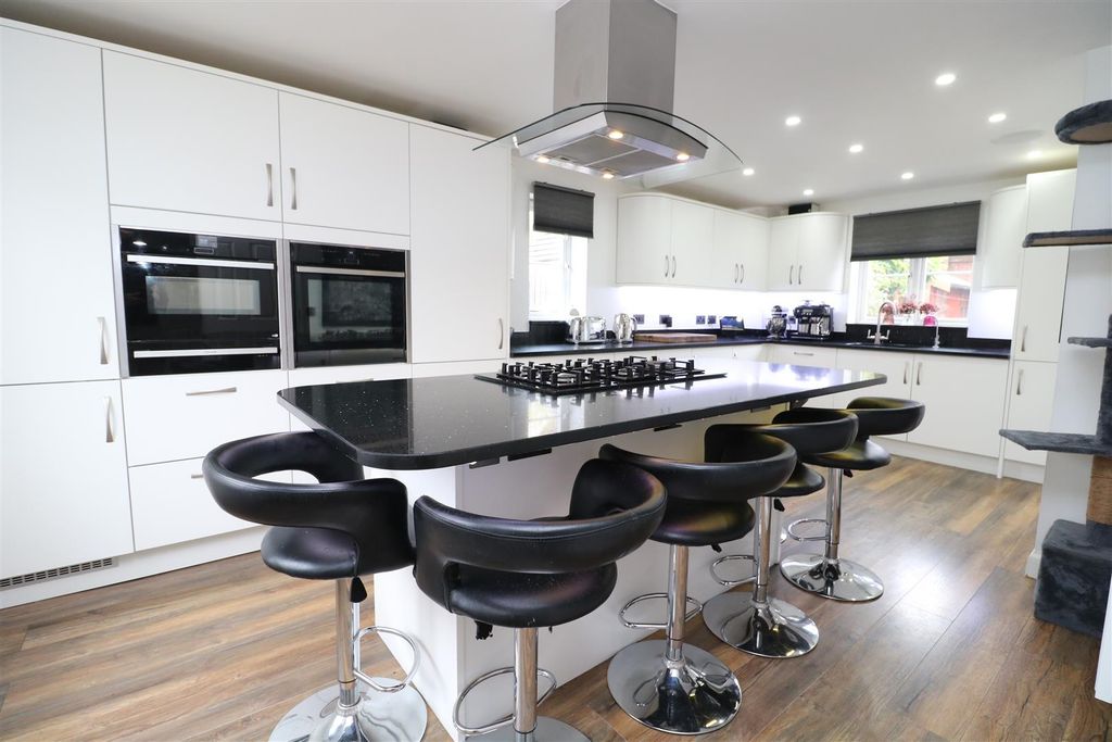 Property photo 3 of 24 Img_5207.Jpg