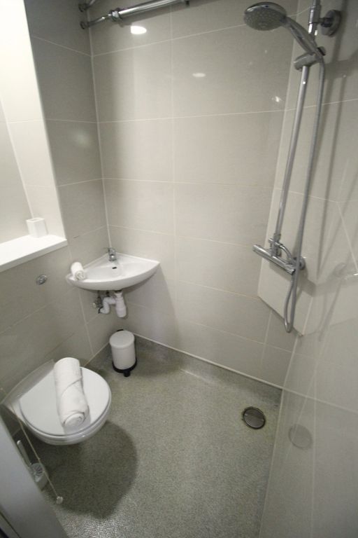 Property photo 3 of 5