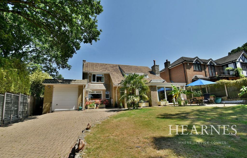 Property photo 1 of 22