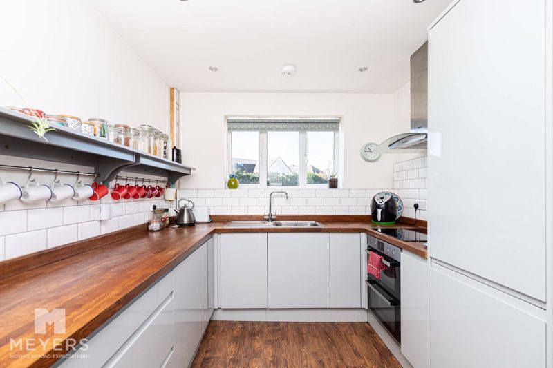 Property photo 3 of 26 Photo 4