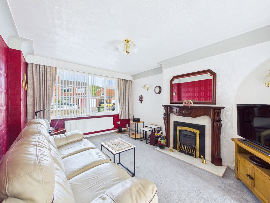 Property photo 2 of 52