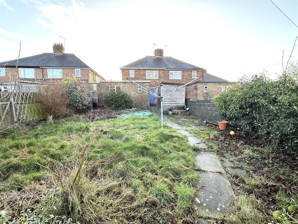 Property photo 2 of 11 Manor Road 2.Jpg