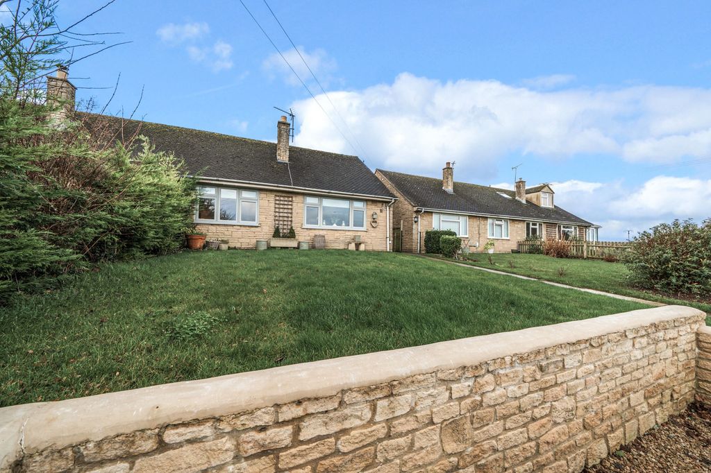 Property photo 1 of 11 Front