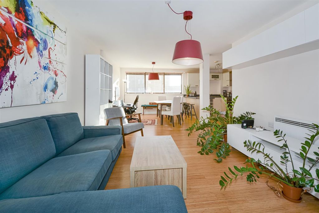 Property photo 3 of 15 Reception/Kitchen/Dinning Area