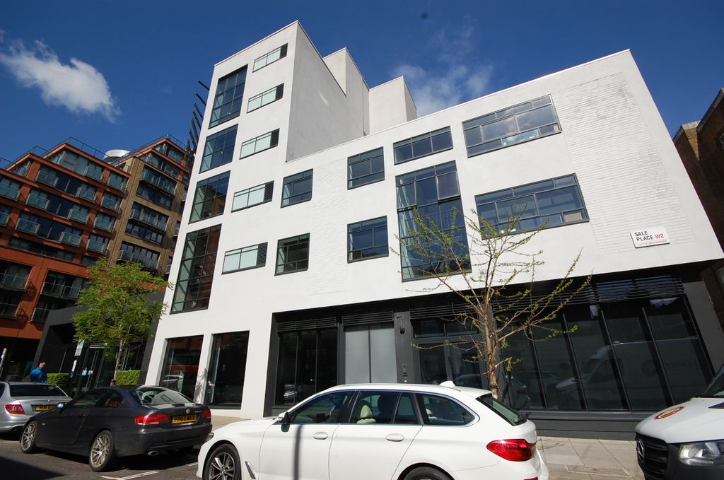 Property photo 1 of 1 External