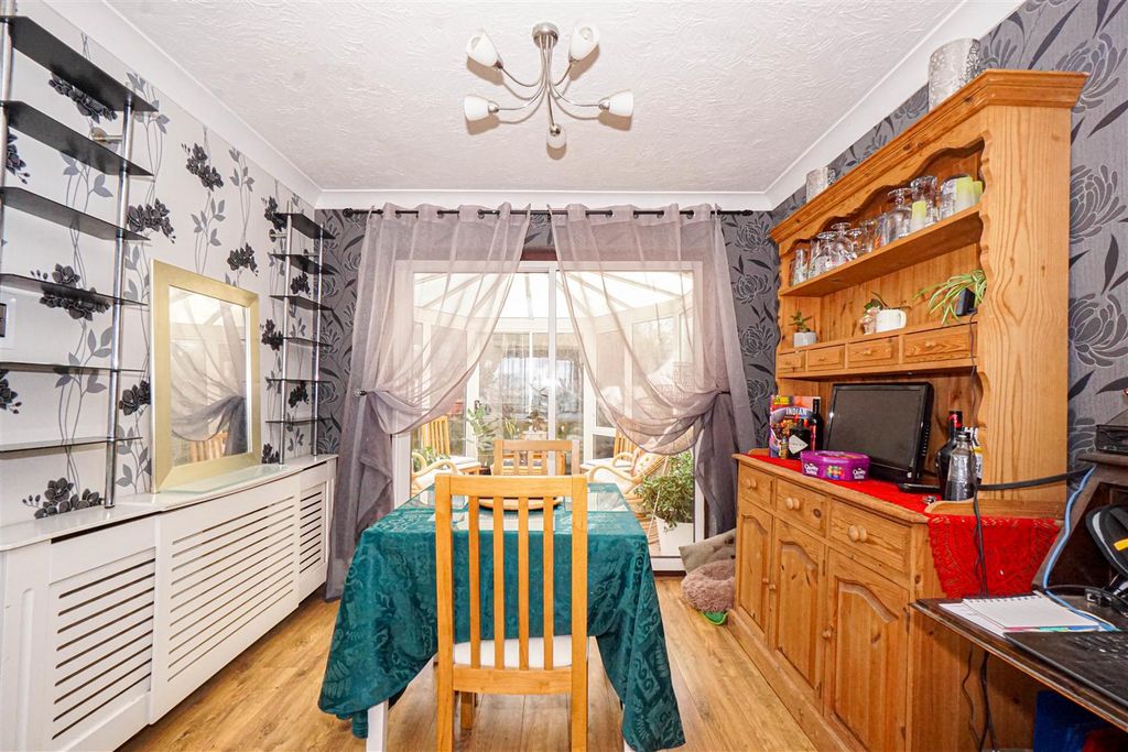 Property photo 3 of 25 Dsc06011.Jpg