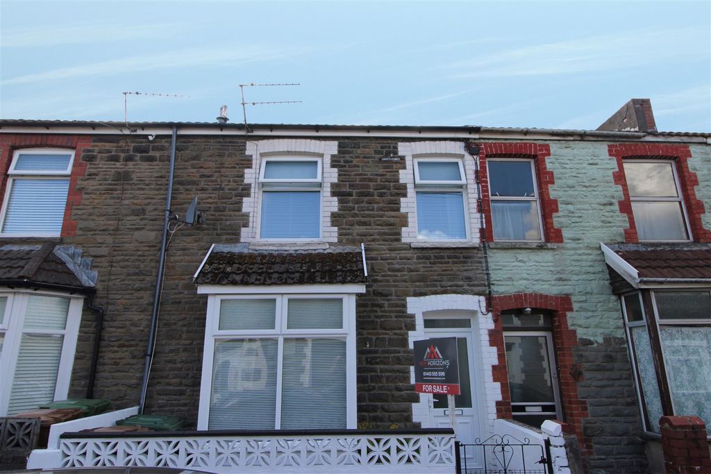 Property photo 1 of 13