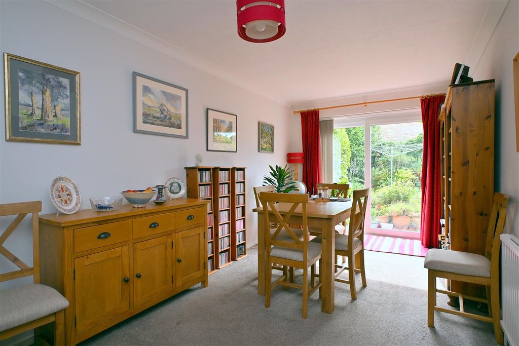 Property photo 3 of 14 Lounge/Dining Room
