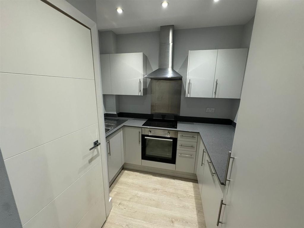 Property photo 2 of 4 2378410F-1Ff5-4839-A993-25B099B5d694.Jpg