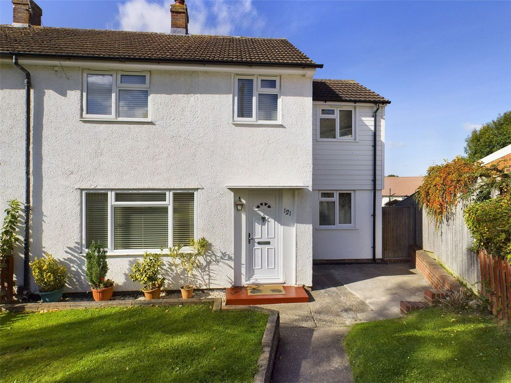 Property photo 1 of 11