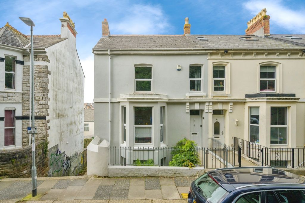 Property photo 1 of 24 Photo