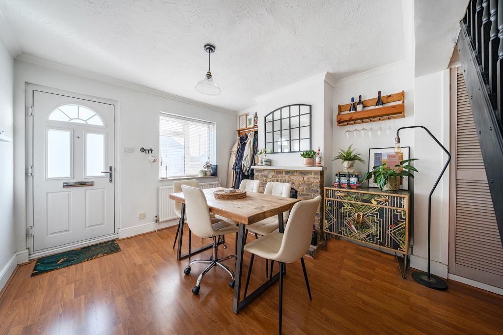 Property photo 3 of 20 Dining Area