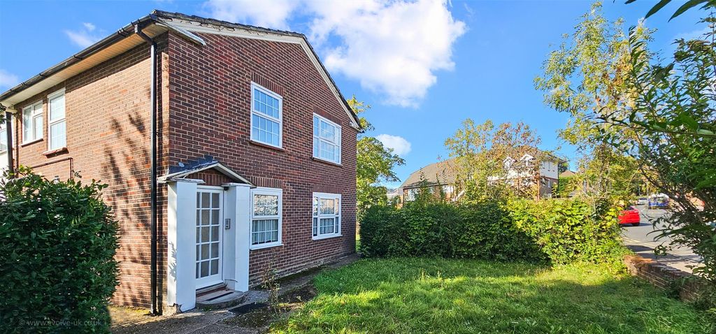 Property photo 1 of 8 Ha06023 (1).Jpg