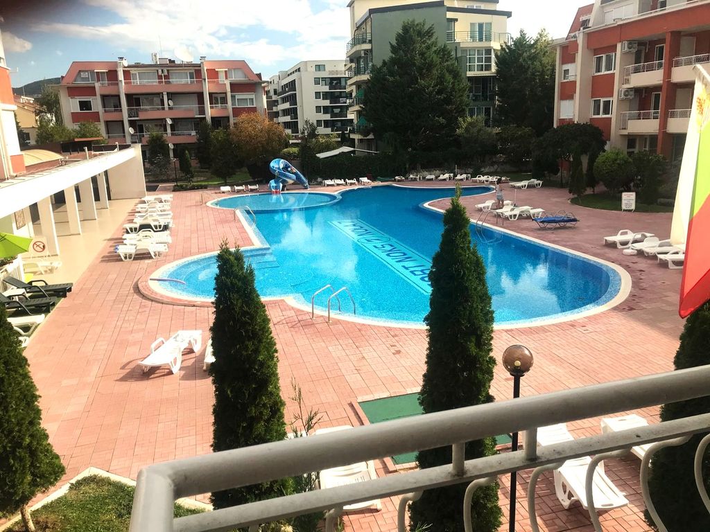 Property photo 2 of 14