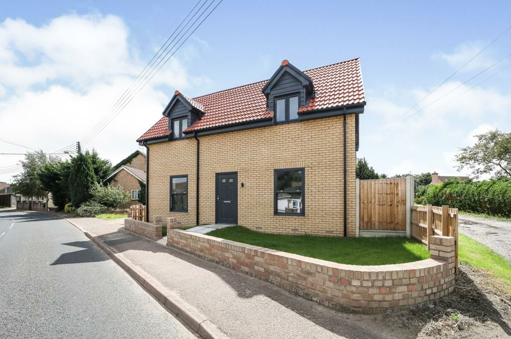Property photo 1 of 12