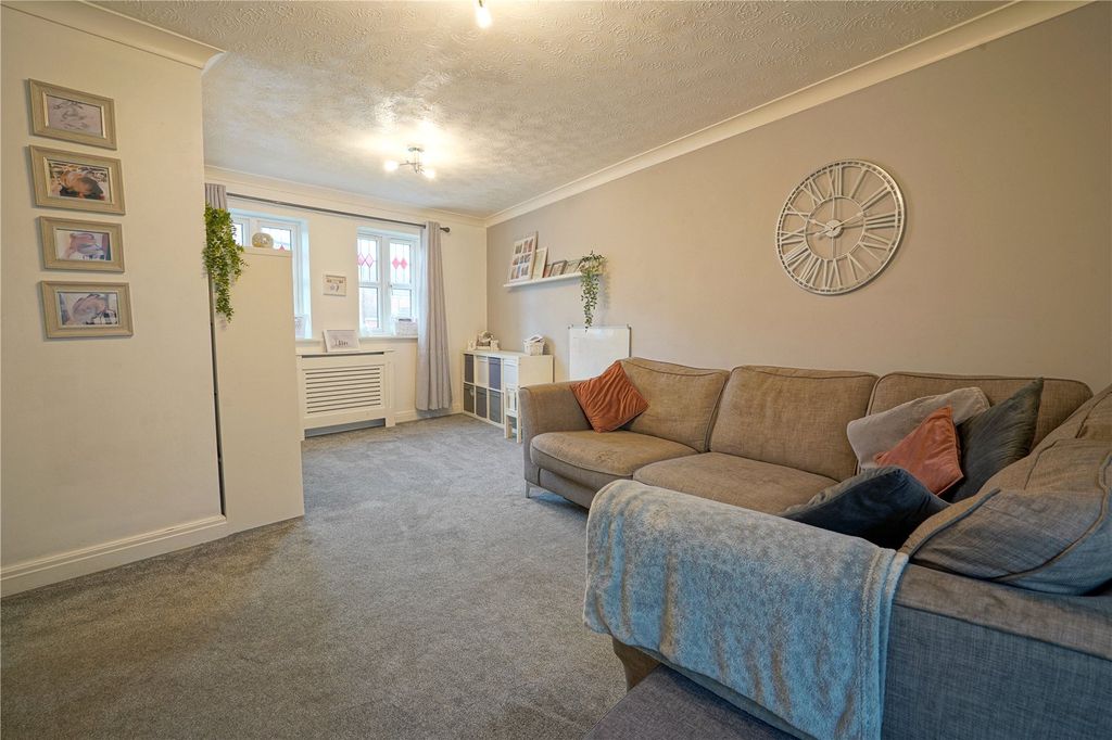 Property photo 3 of 16 Picture No. 10