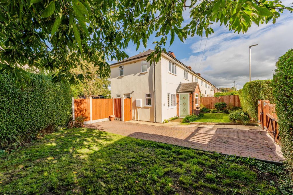Property photo 2 of 49