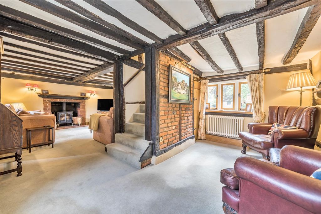 Property photo 2 of 33