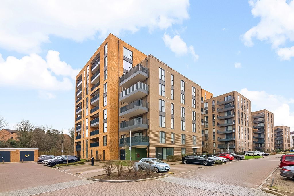 Property photo 1 of 15