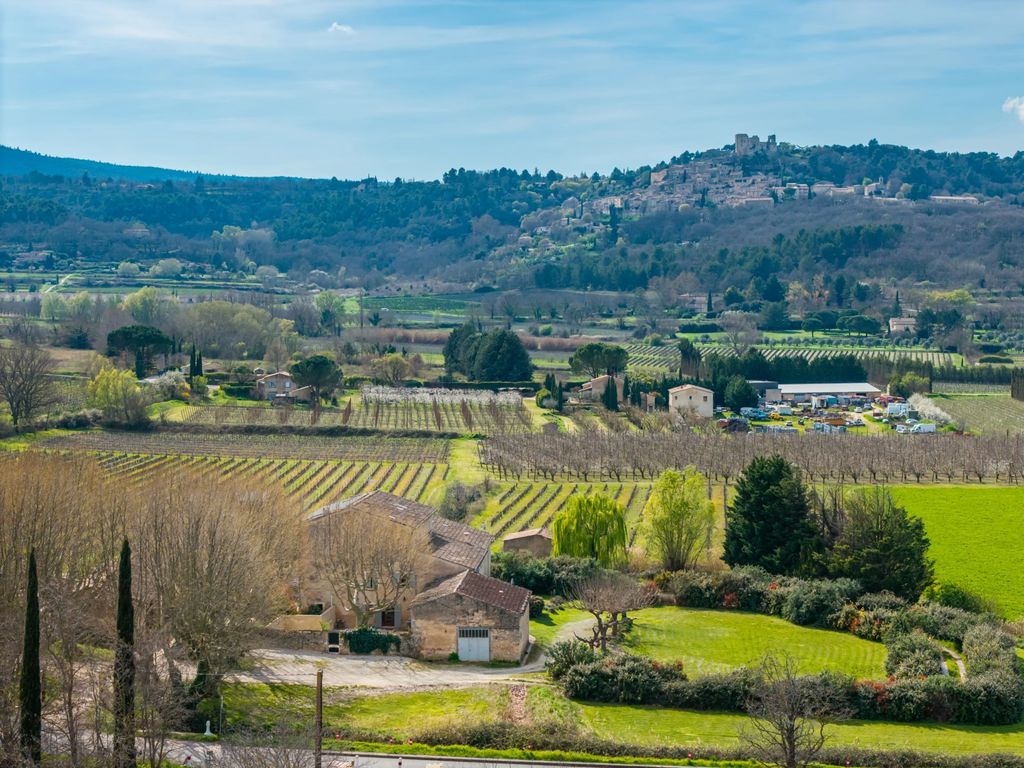 Property photo 1 of 31