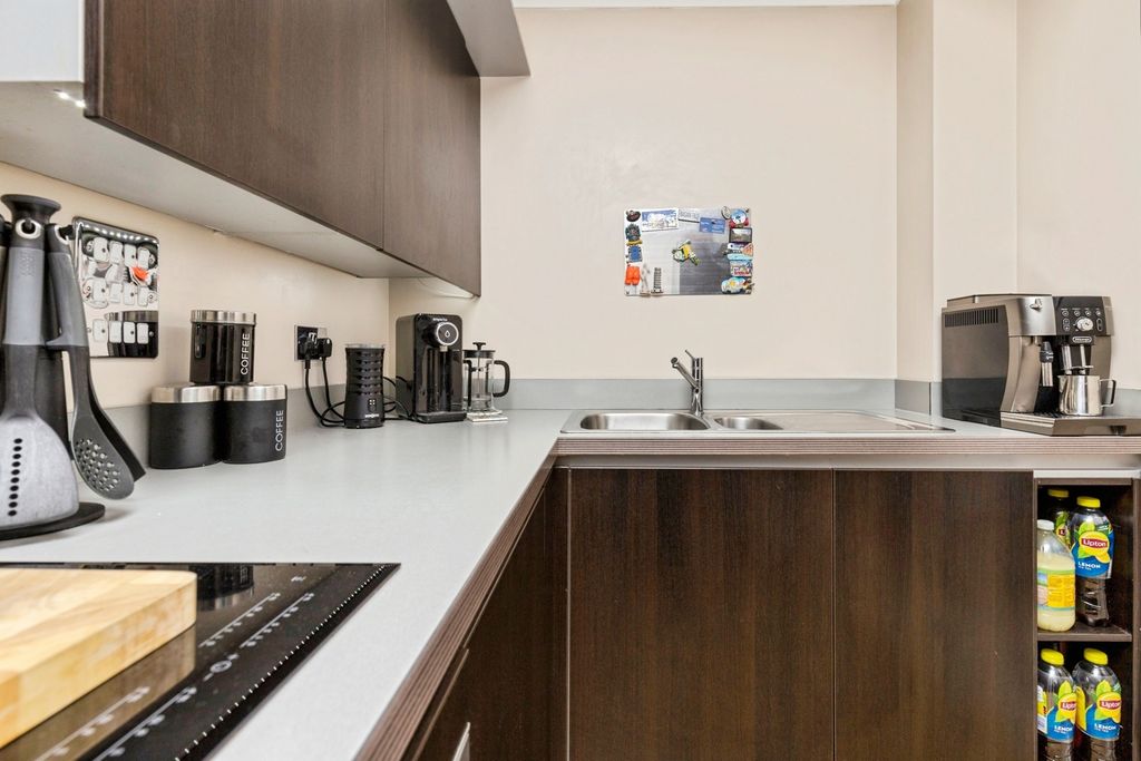 Additional image 12 of 2 bed flat for saleElm Grove, Horsham, West Sussex RH13