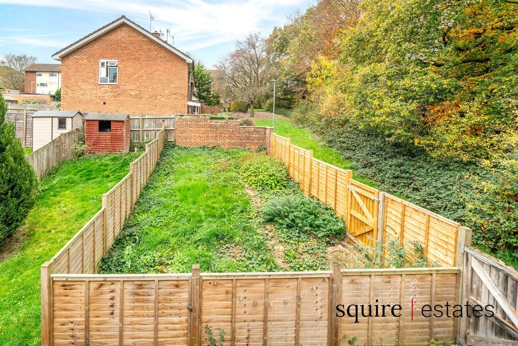 Property photo 3 of 11