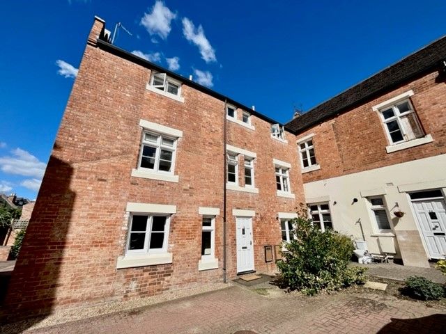 Property photo 1 of 1