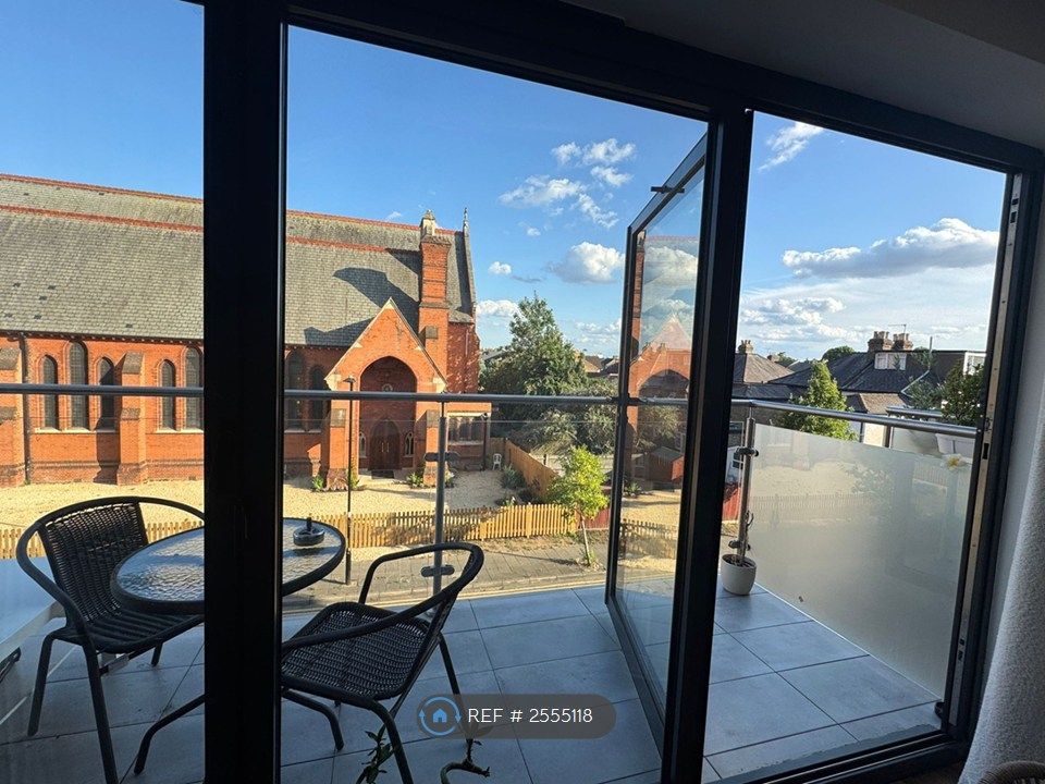 Property photo 2 of 10