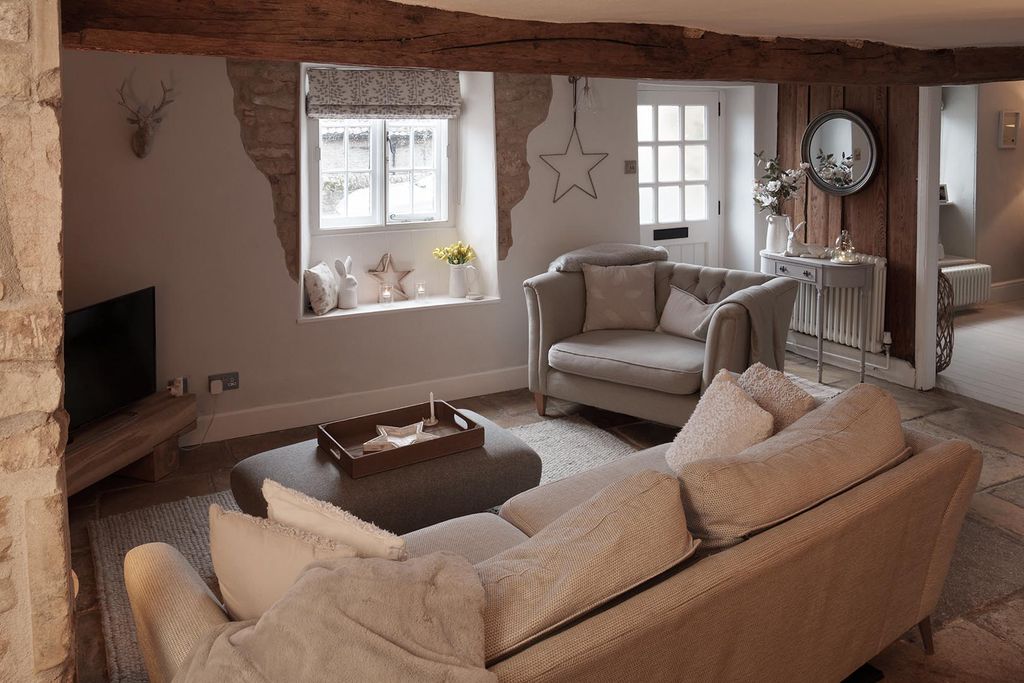 Property photo 3 of 20