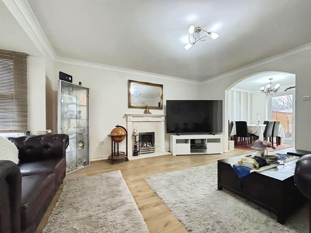 Property photo 3 of 20