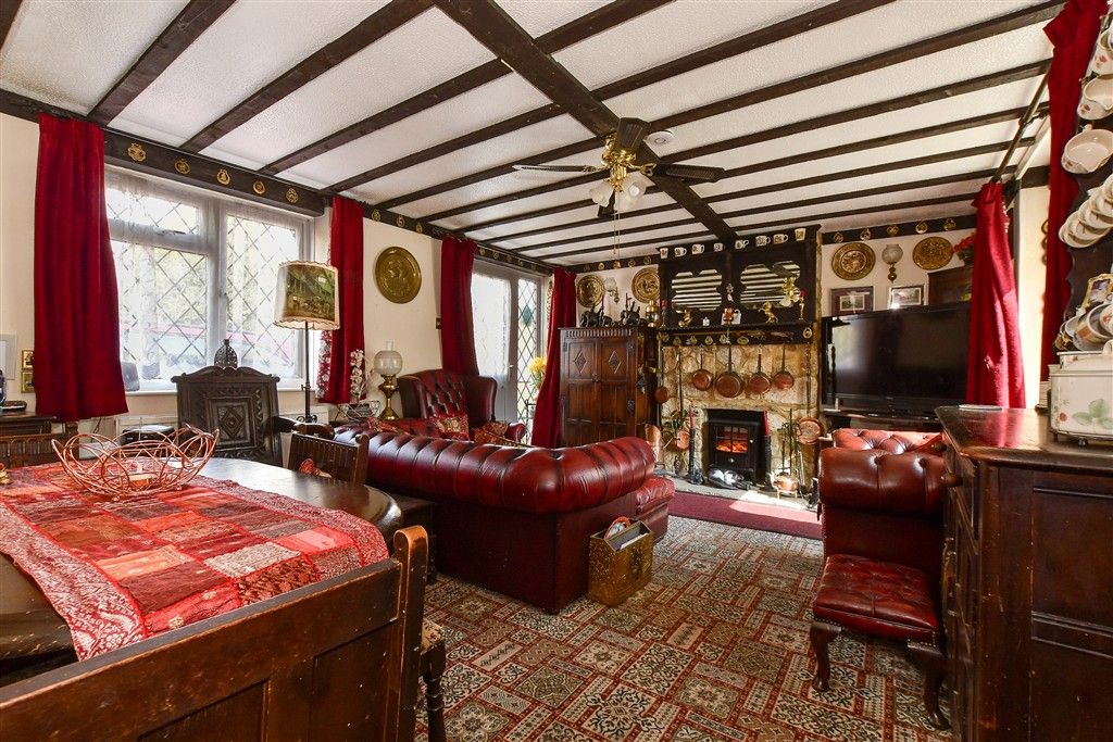 Property photo 1 of 15 Lounge/Dining Room