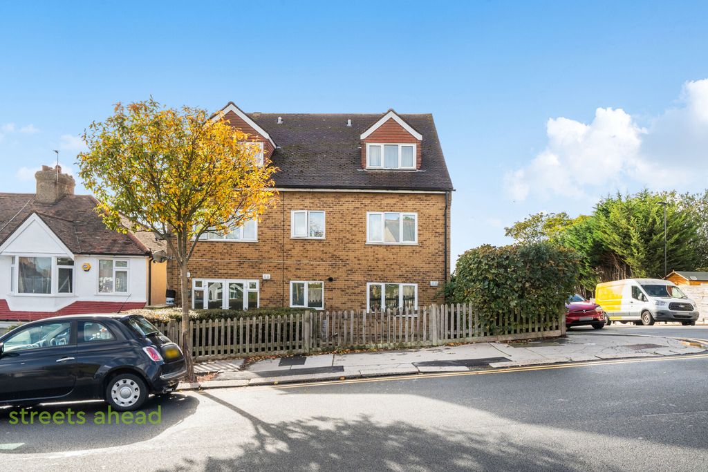 Property photo 1 of 19 1107B54d-86E9-4B7...