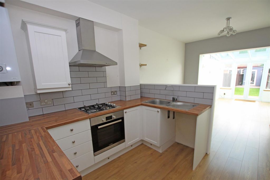Property photo 2 of 12 Kitchen A.Jpg
