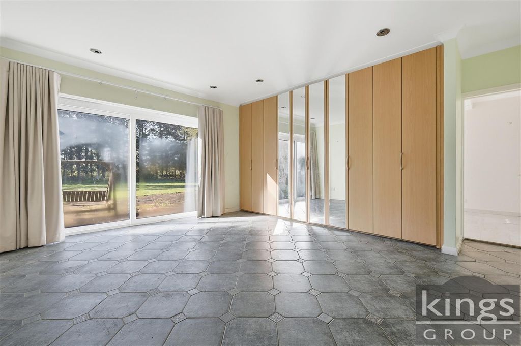 Additional image 17 of 6 bed detached house for saleHarlow Common, Harlow CM17
