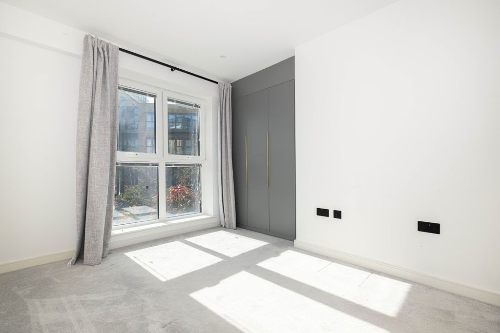 Property photo 3 of 16 0005 Copy