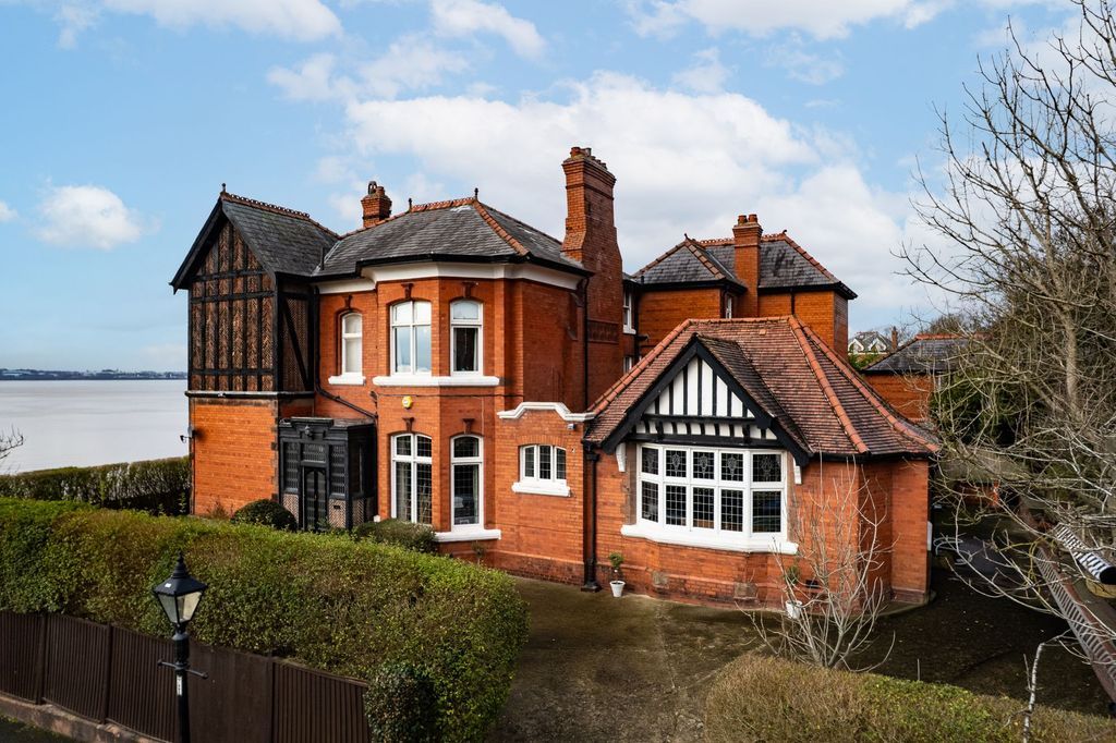 Property photo 1 of 50