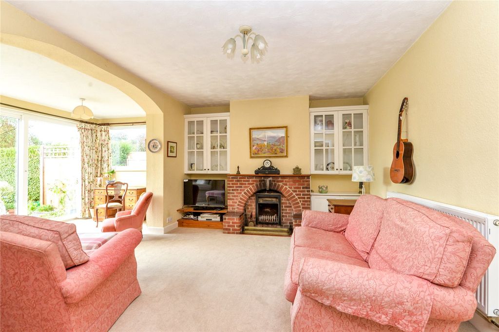 Property photo 2 of 20 Picture No. 05