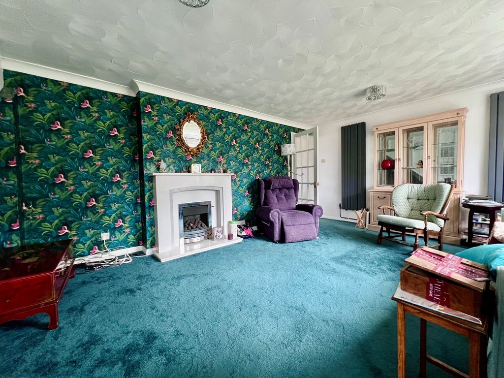 Property photo 2 of 15