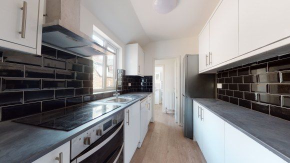 Property photo 3 of 9 7927469.Jpg
