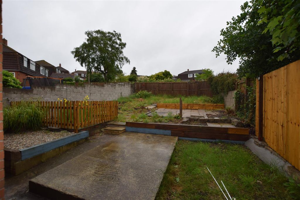 Additional image 9 of 3 bed semi-detached house to rentWalker Road, Barry CF62