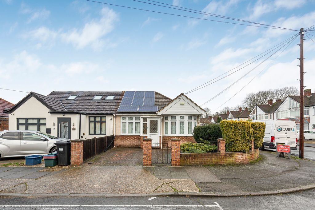 Property photo 1 of 22