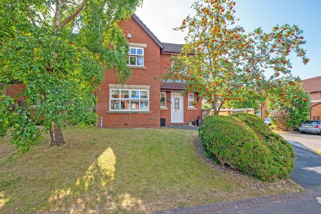 Property photo 1 of 25