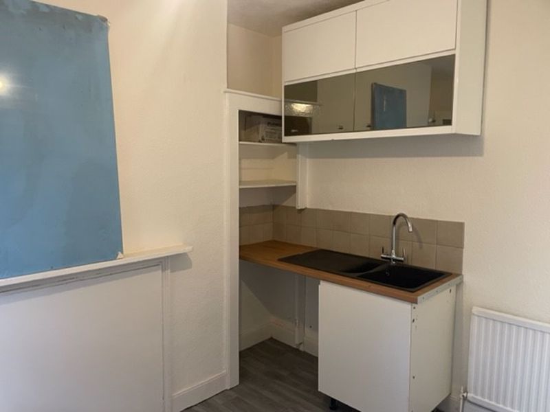 Property photo 2 of 6 Photo 3