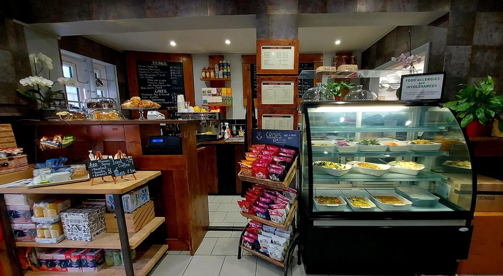 Property photo 2 of 7